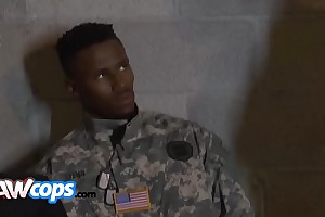 Black guy posing as a vet gets snatched
