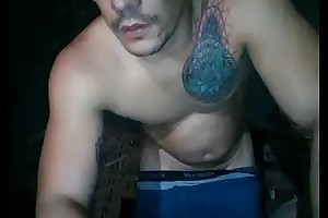 Muscle straight latino shows his ass on cam