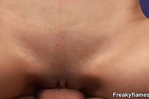 Hot amateur Bitch agog to swallow resume depart from of cumshot