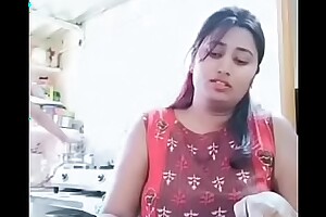 Swathi naidu enjoying while cooking with say no to girlfriend