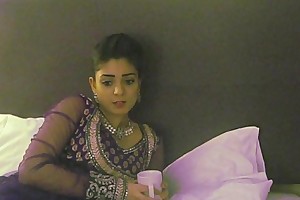 Floss nia - indian femdom - foot worship wits ...