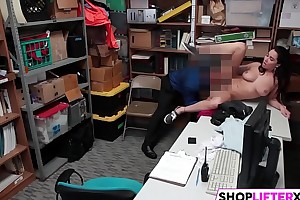 Famous Tits Bit of San Quentin quail Thief Karlee Gets Slammed