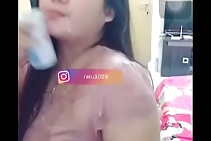 Desi spitting milk on boobs